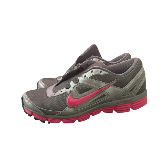 Nike Shoes - USED — Nike Dual Fusion ST Athletic Shoe Womens Size 8.5